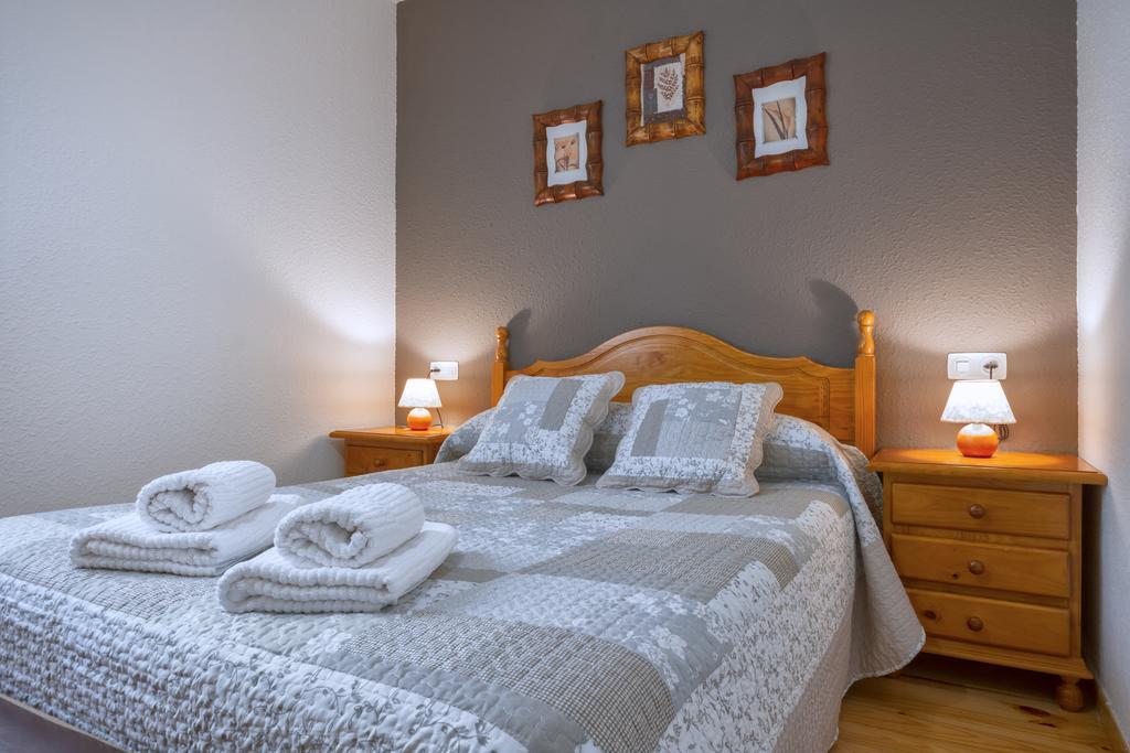 La Ginesta 2, Apartaments De Muntanya Estación 객실 사진